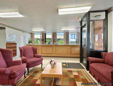 Days Inn By Wyndham Bedford Interior photo